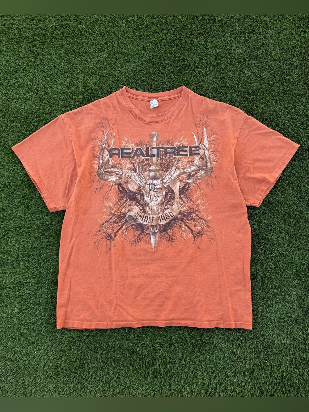 Vintage Y2K Realtree Orange T-Shirt Deer Skull Graphic Boxy Baggy Fit Size 2XL